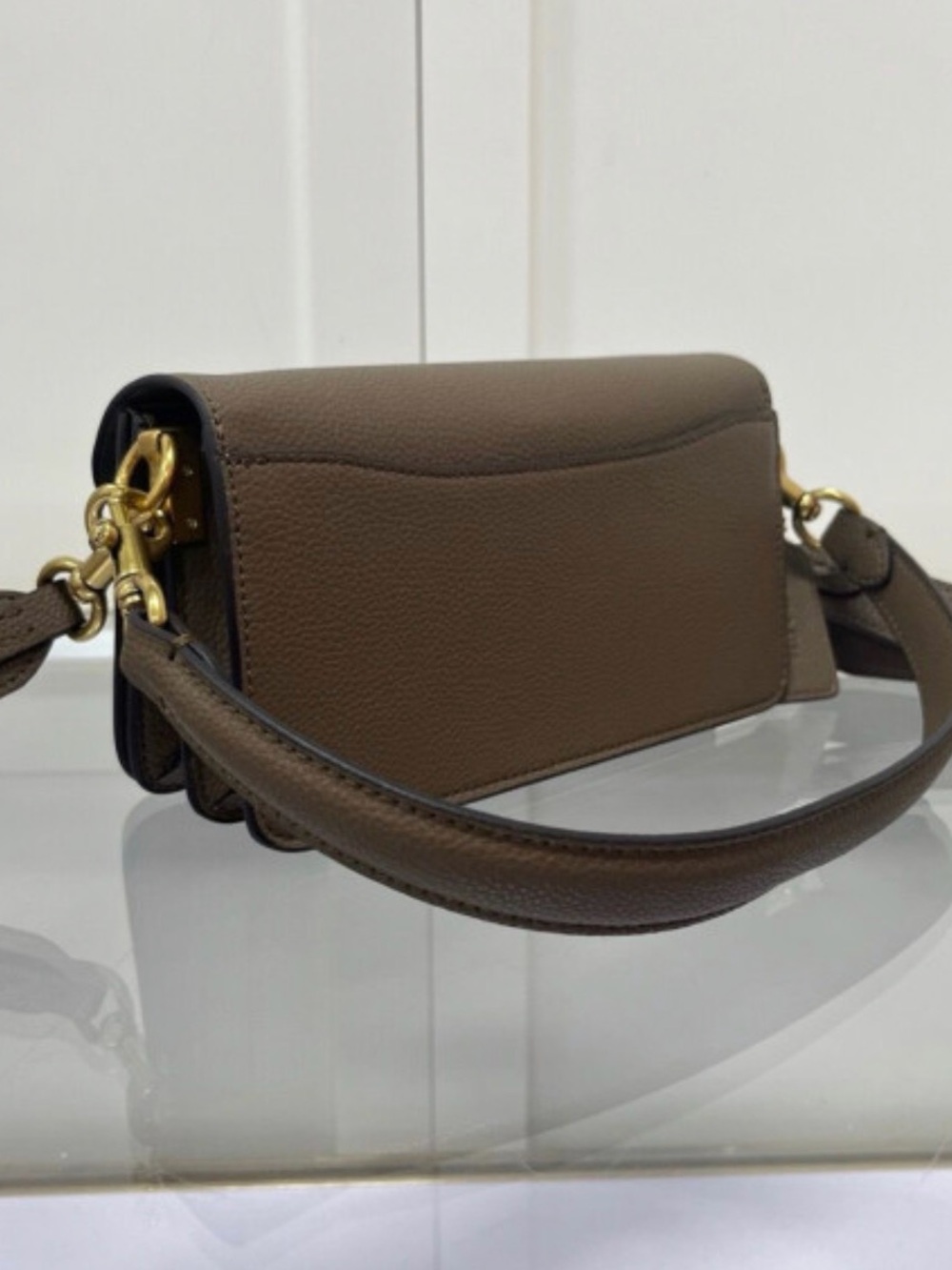 COACH Tabby Shoulder Bag 20 - Picture 6 of 7